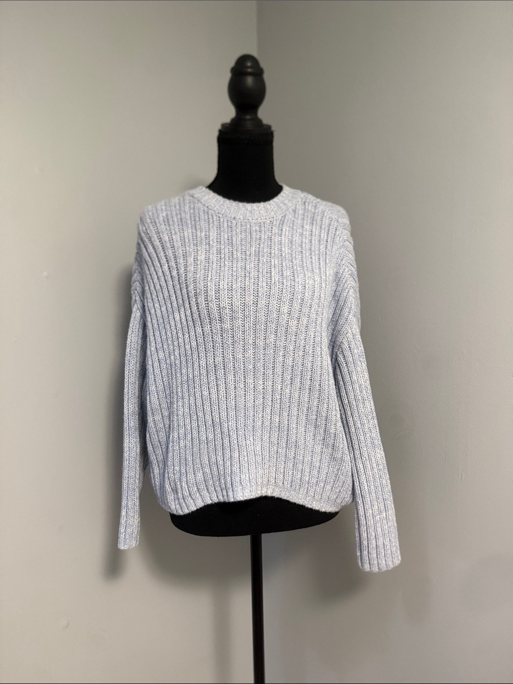 Jessica Simpson Light Blue Ribbed Crewneck Sweater
